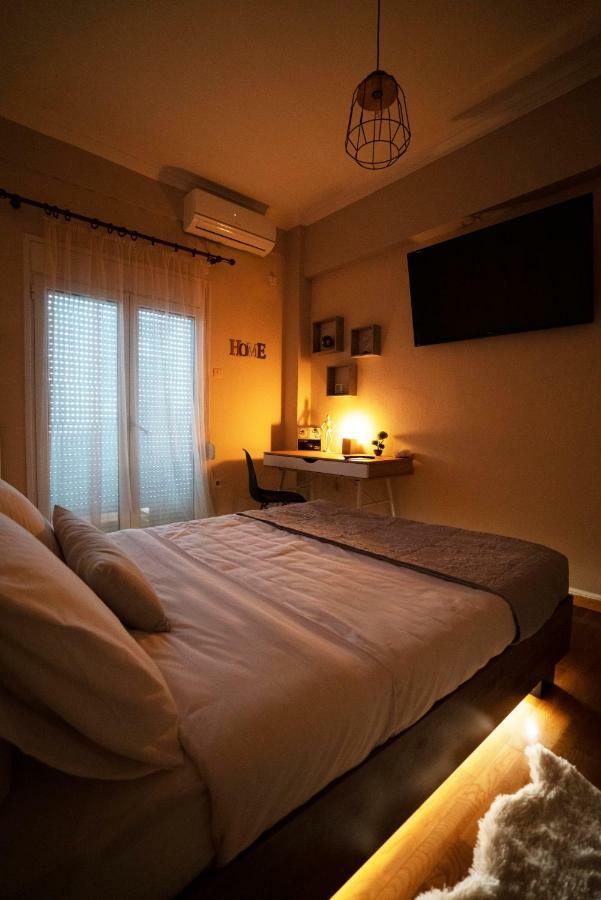 Cozy Next To Metro And Close To Acropolis! Athens