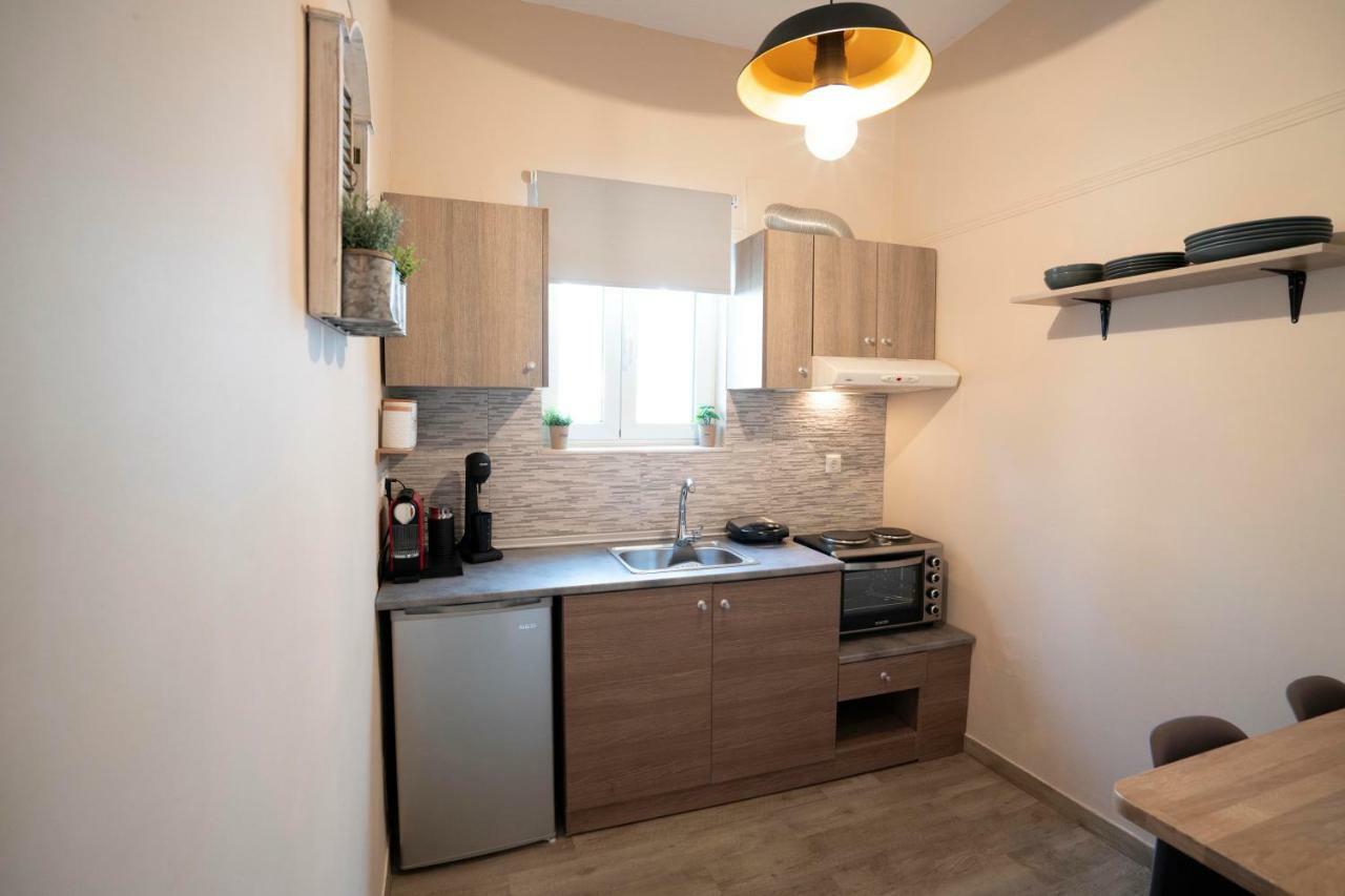 Cozy Next To Metro And Close To Acropolis!